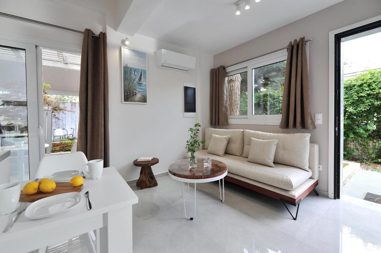 Alekos Luxury Suites Free 24H Transportation From - To Airport Артеміда Екстер'єр фото