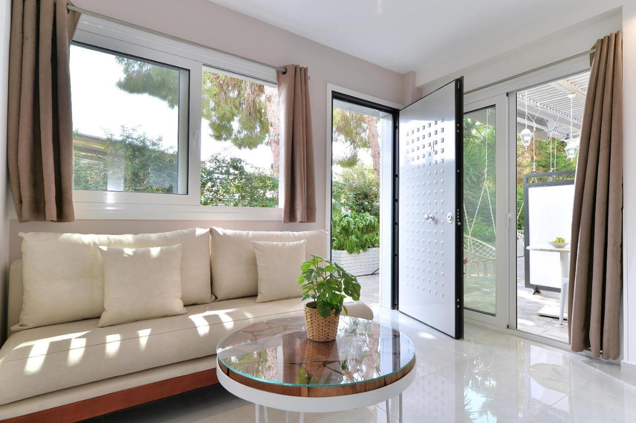 Alekos Luxury Suites Free 24H Transportation From - To Airport Артеміда Екстер'єр фото
